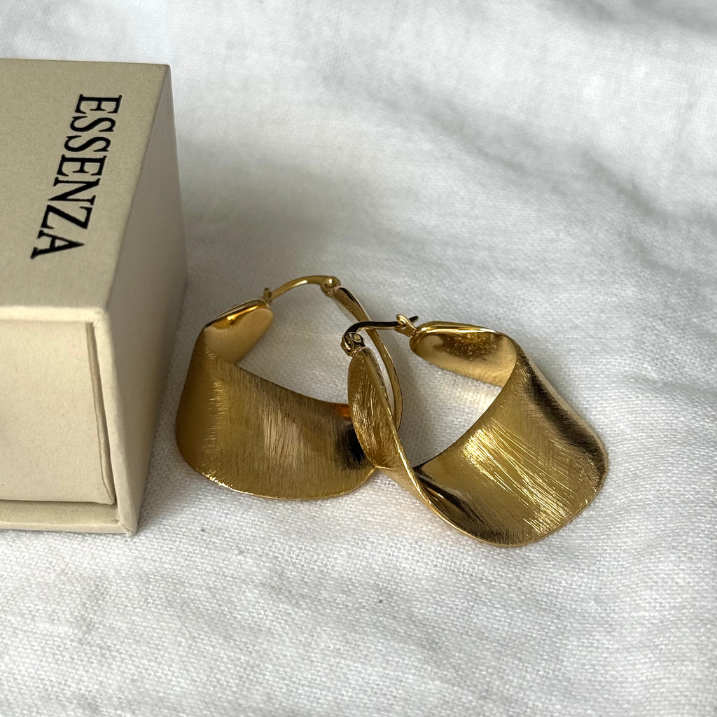 Wavy Hoop Earrings