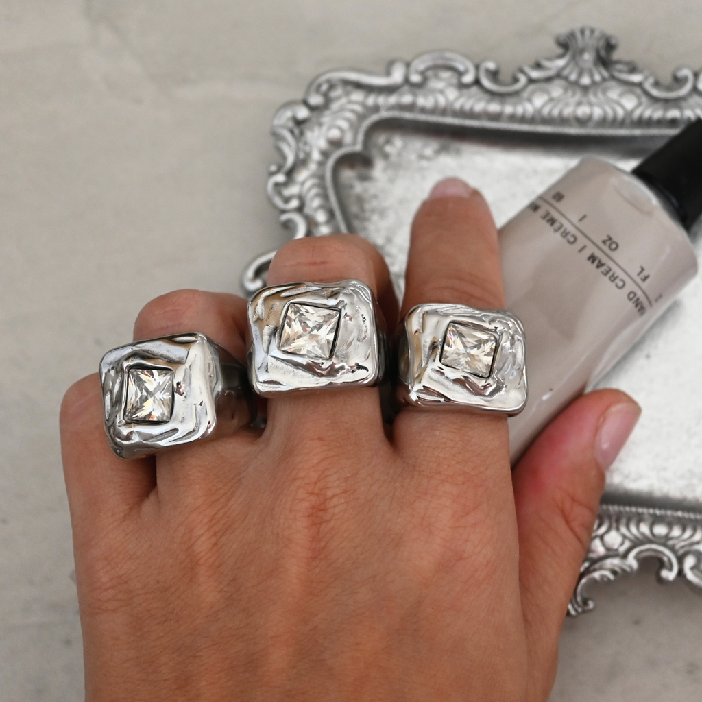 Molten Signet Ring