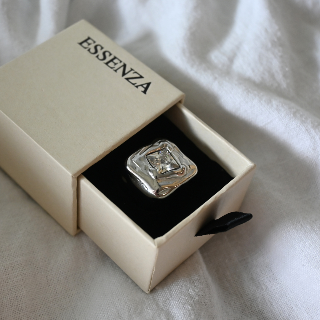 Molten Signet Ring